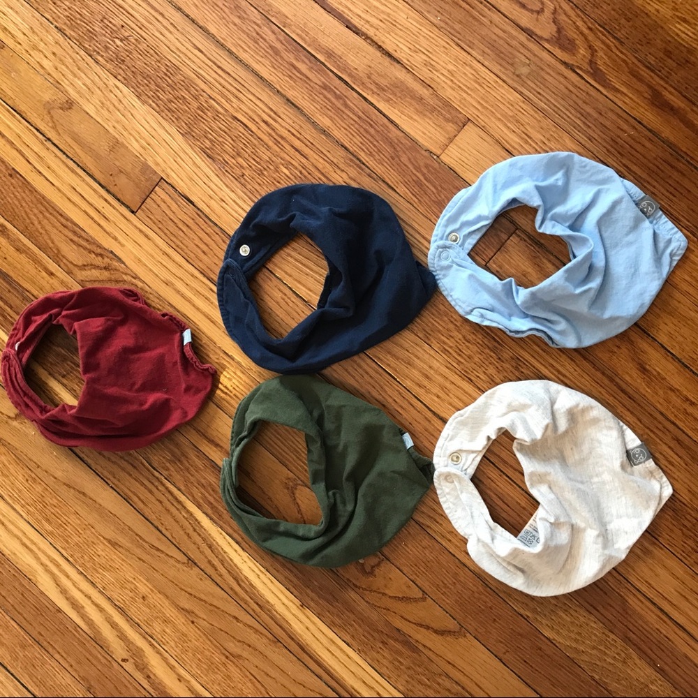 Grey zip hoodie and 6 handkerchief snap bibs